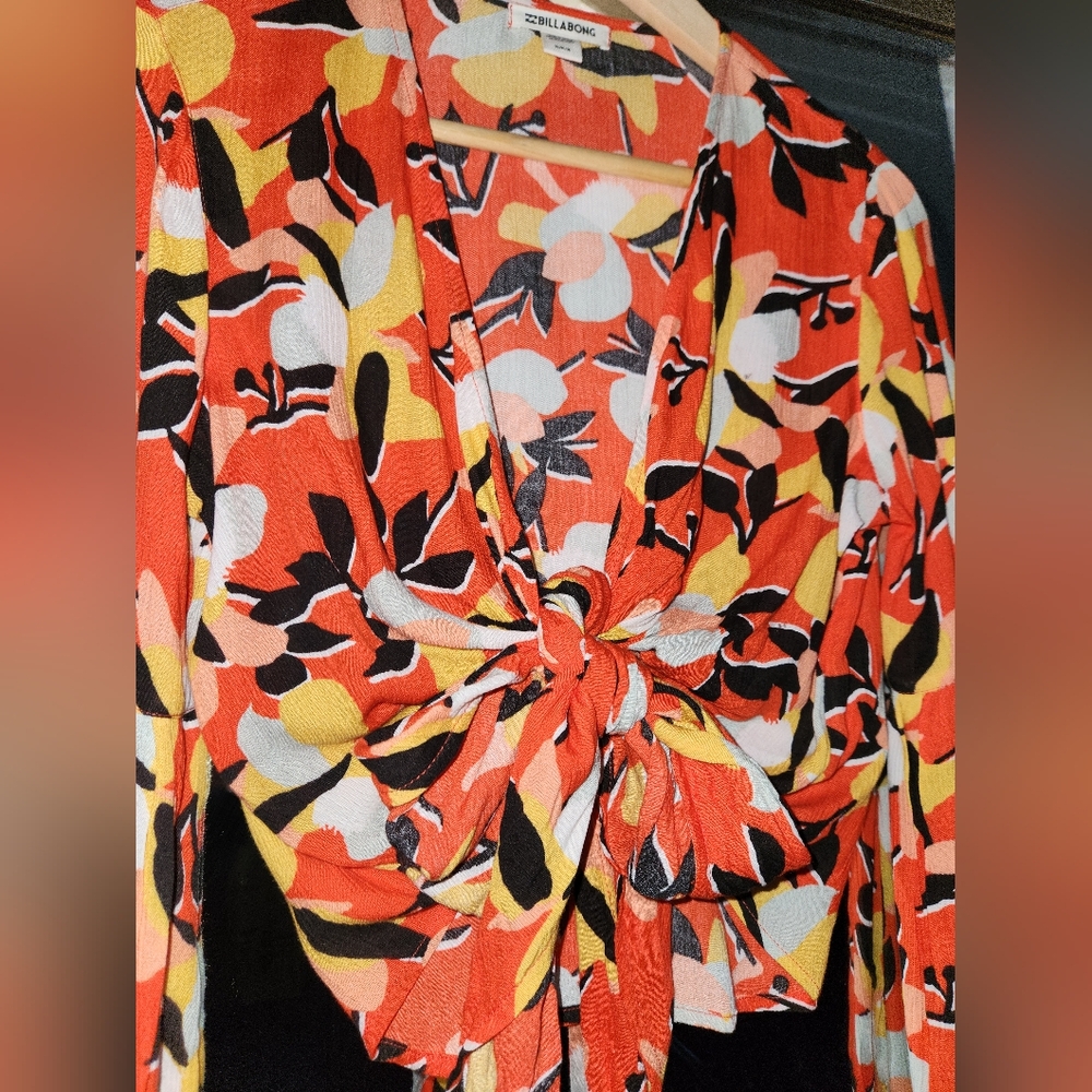 Billabong Multicolor Patterned   Top Size M